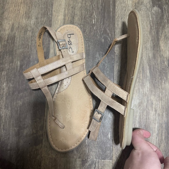 boc Tan Women Sandals - Picture 2 of 5